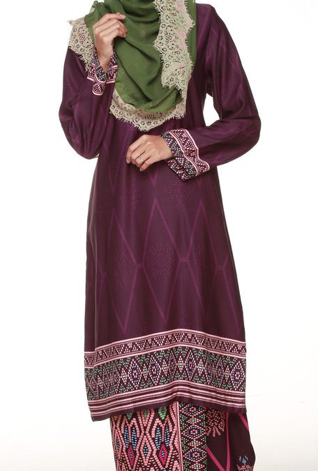 baju-kurung-moden-ungu-gelap-dark-purple-baju-raya-terkini-2015-cantik-murah-online-iv774